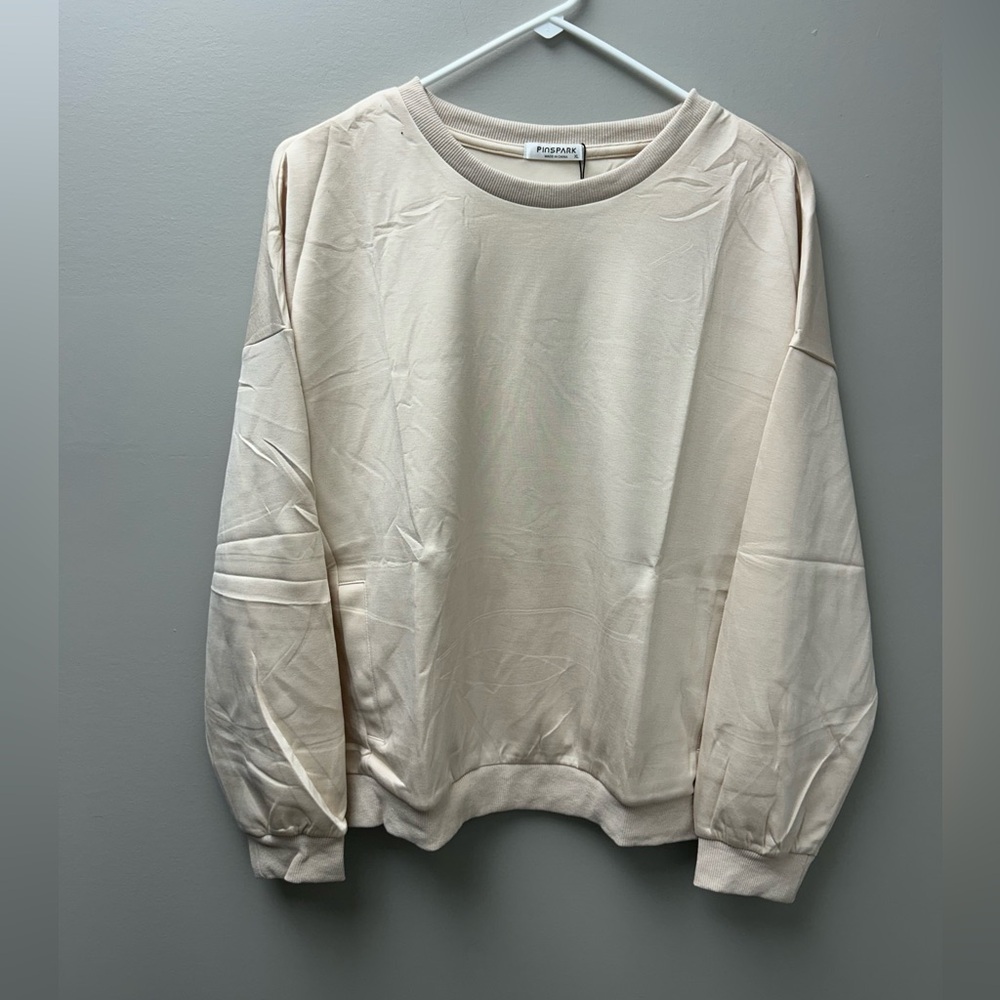 Pinspark Women’s Beige‎ Crewneck Sweater